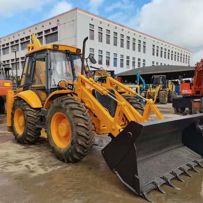JCB 4CX boormachine tweedehands energiebesparend met grote capaciteit