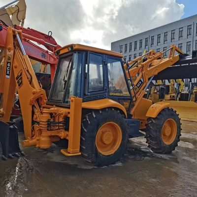 JCB 4CX boormachine tweedehands energiebesparend met grote capaciteit