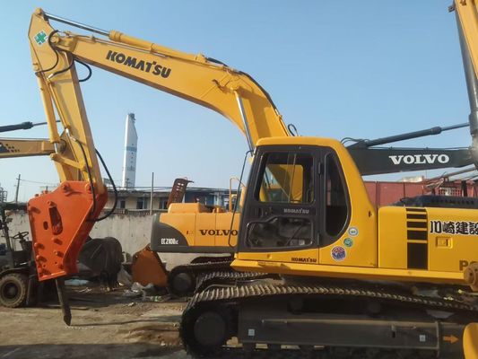 Japan Gebruikte Komatsu PC220 6 Graafmachine Gemakkelijk te bedienen met een hydraulische hamer