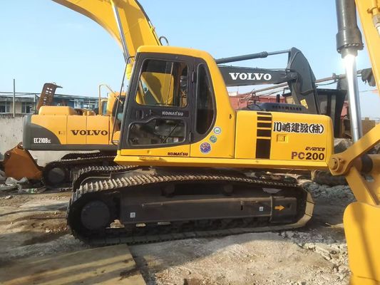 Japan Gebruikte Komatsu PC220 6 Graafmachine Gemakkelijk te bedienen met een hydraulische hamer