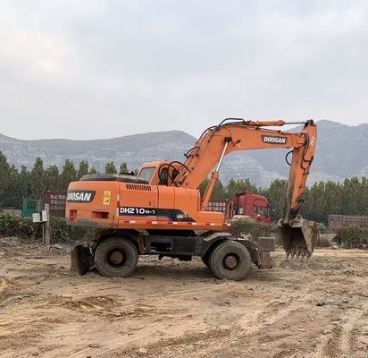 Originele kleur Gebruikte Doosan DH210W-7 wielgraver In goede staat/Gebruikte Doosan wielgraver Te koop