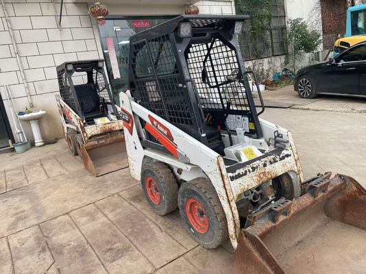 Oorspronkelijke kleur Gebruikte Bodcat S70 Skid Steer Loader Brandstofverbruik Stabiele werking