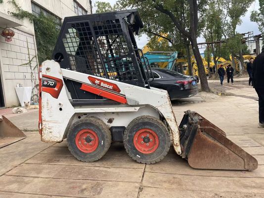 Oorspronkelijke kleur Gebruikte Bodcat S70 Skid Steer Loader Brandstofverbruik Stabiele werking