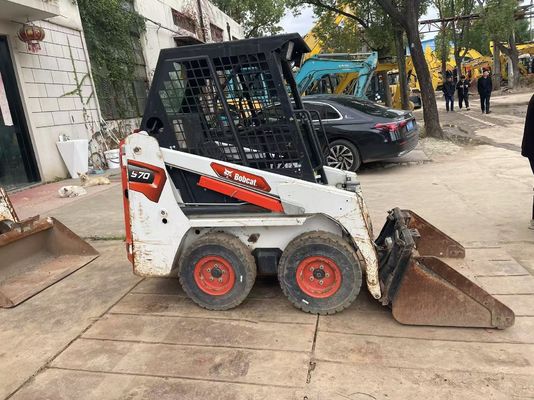 Oorspronkelijke kleur Gebruikte Bodcat S70 Skid Steer Loader Brandstofverbruik Stabiele werking