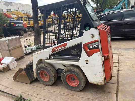 Oorspronkelijke kleur Gebruikte Bodcat S70 Skid Steer Loader Brandstofverbruik Stabiele werking