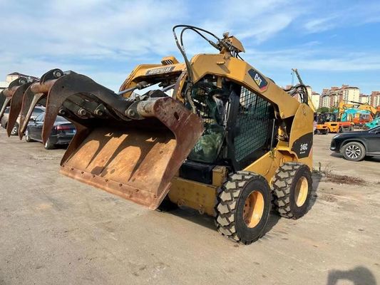 CAT 246C Oorspronkelijke kleur Gebruikte skid steer loader Veiligheid en nauwkeurigheid In goede staat