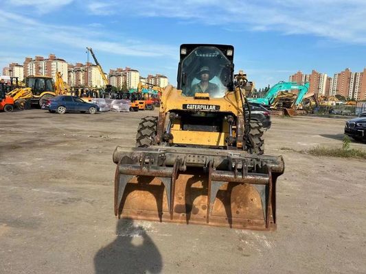 CAT 246C Oorspronkelijke kleur Gebruikte skid steer loader Veiligheid en nauwkeurigheid In goede staat