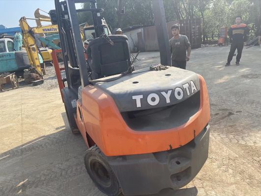 5 ton Toyota 7FD50 Gebruikte vorkheftruck Gemakkelijk te bedienen Gebruikte vorkheftrucks