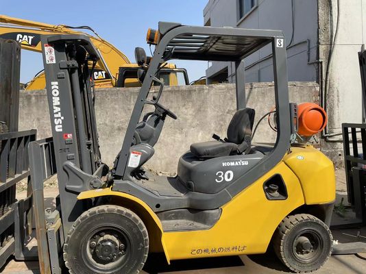 Gebruikte Komatsu 3 ton gas vorklift in goede staat Gebruikte 3 ton vorklift
