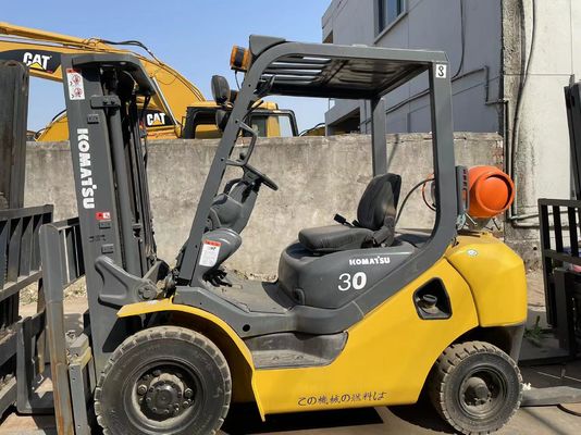 Gebruikte Komatsu 3 ton gas vorklift in goede staat Gebruikte 3 ton vorklift