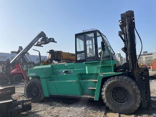 Mitsubishi F300 Gebruikte vorkheftruck tweedehands 30 ton Vorkheftruck hoge capaciteit