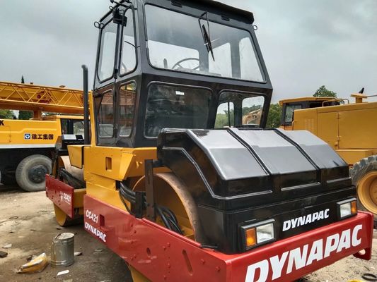 Dynapac CC421 Gebruikte wegrol dubbeltrommel wegrol hoge productiviteit Zweden