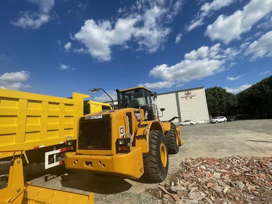 CAT 950H Gebruikte wielladers op bouwterrein Voortladers in Afrika