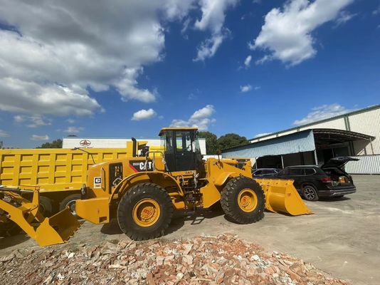 CAT 950H Gebruikte wielladers op bouwterrein Voortladers in Afrika