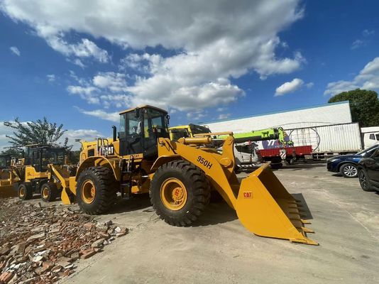 CAT 950H Gebruikte wielladers op bouwterrein Voortladers in Afrika