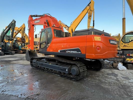 Verf kleur gebruikt Doosan DX340LC-9C Crawler graafmachine in uitstekende staat