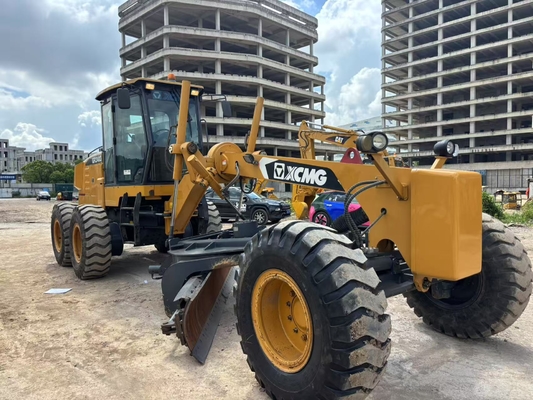 Uitstekende staat Gebruikte XCMG GR2403 Motor Grader Met Hydraulische Ripper Te Koop