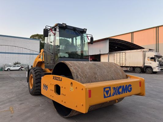 Gebruikte XCMG XS223J Single Drum Compactor Gemakkelijk te bedienen en in goede staat