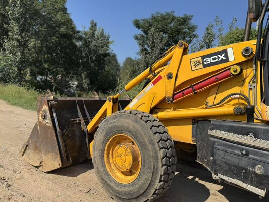Originele kleur JCB 3CX Gebruikte boormachine met vierwielaandrijving