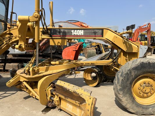Oorspronkelijke kleur Gebruikte CAT 140H Motor Grader In uitstekende staat