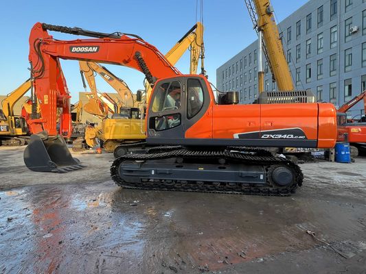 Verf kleur gebruikt Doosan DX340LC-9C Crawler graafmachine in uitstekende staat